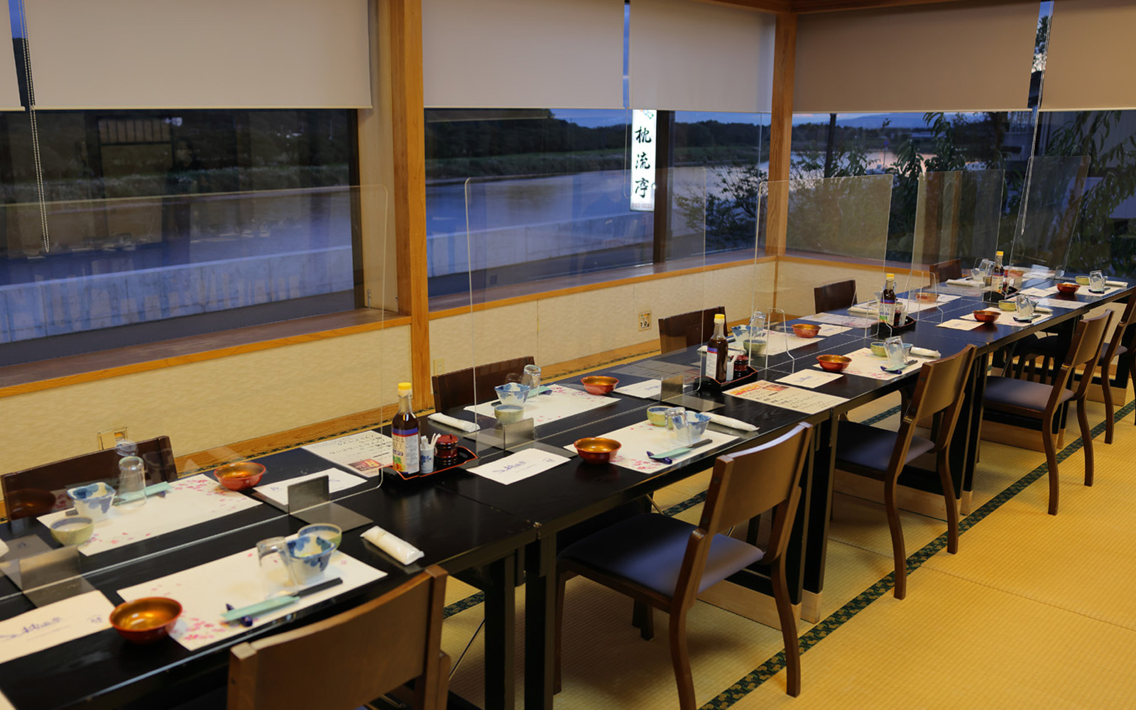 ご会食やご宴会向けのお席