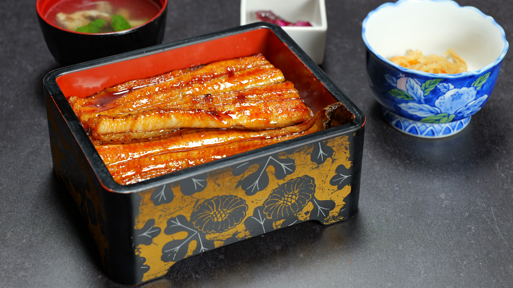 ［三河一色 極］鰻重